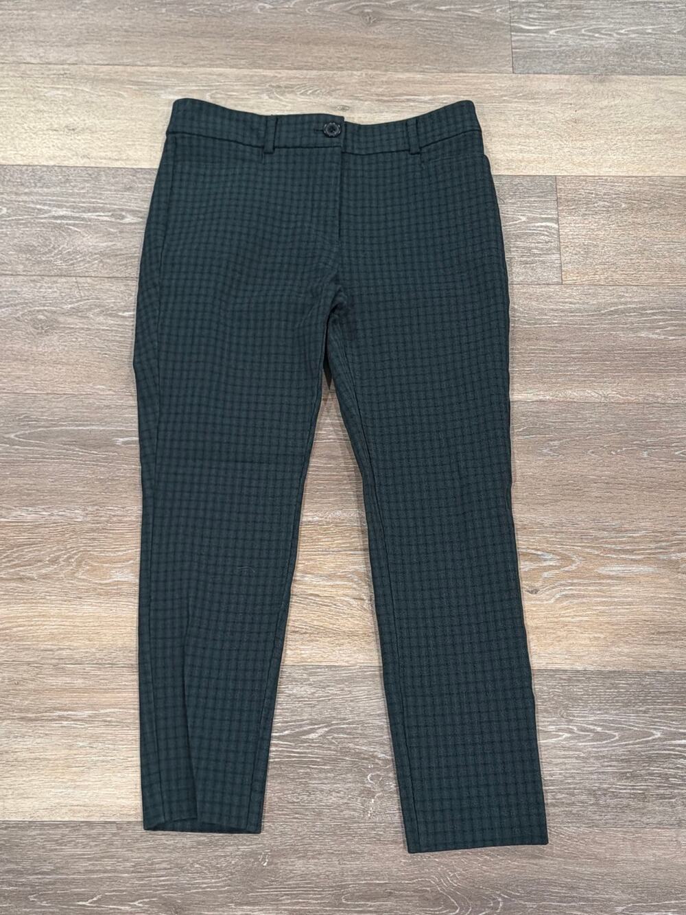 LOFT Black Green Plaid Size 4 Petite Sutton Skinny pants